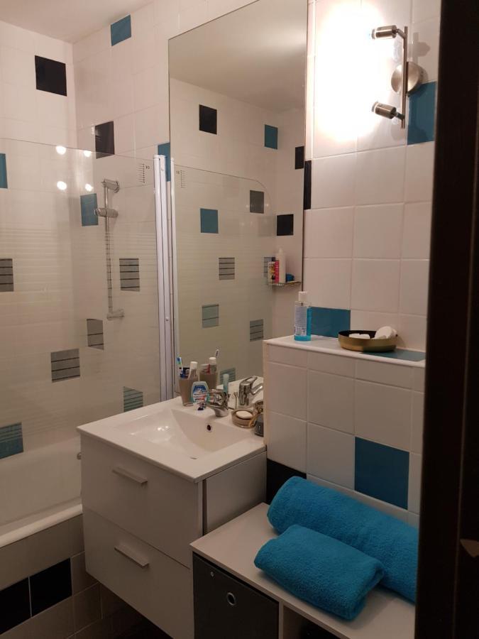 Chambre privée dans appartement WC et SDB communes Nîmes Esterno foto