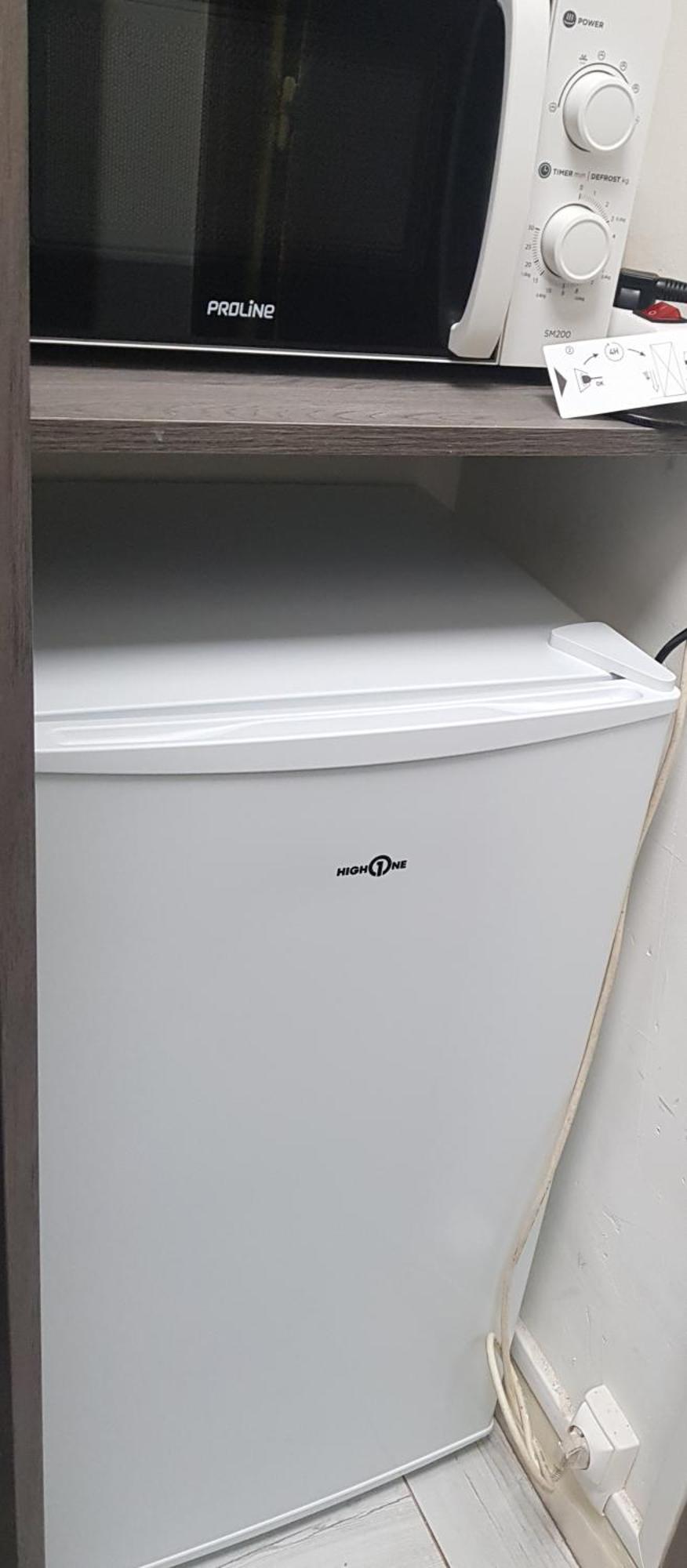 Chambre privée dans appartement WC et SDB communes Nîmes Esterno foto